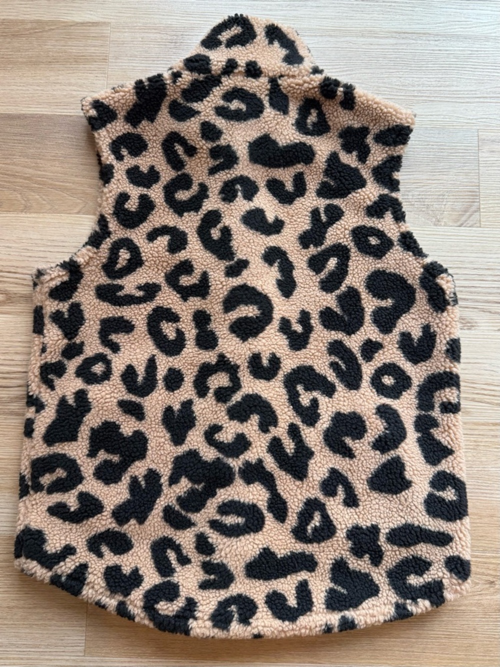 Mud Pie Leopard Sherpa Vest in Tan and Black - Picture 7 of 7